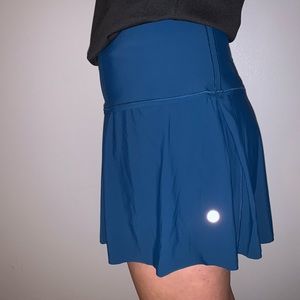 lululemon skirt
